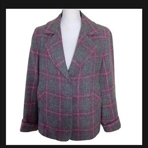 Talbots Wool Blend Gray & Pink Plaid Collar Pockets Blazer Size 12 Preppy